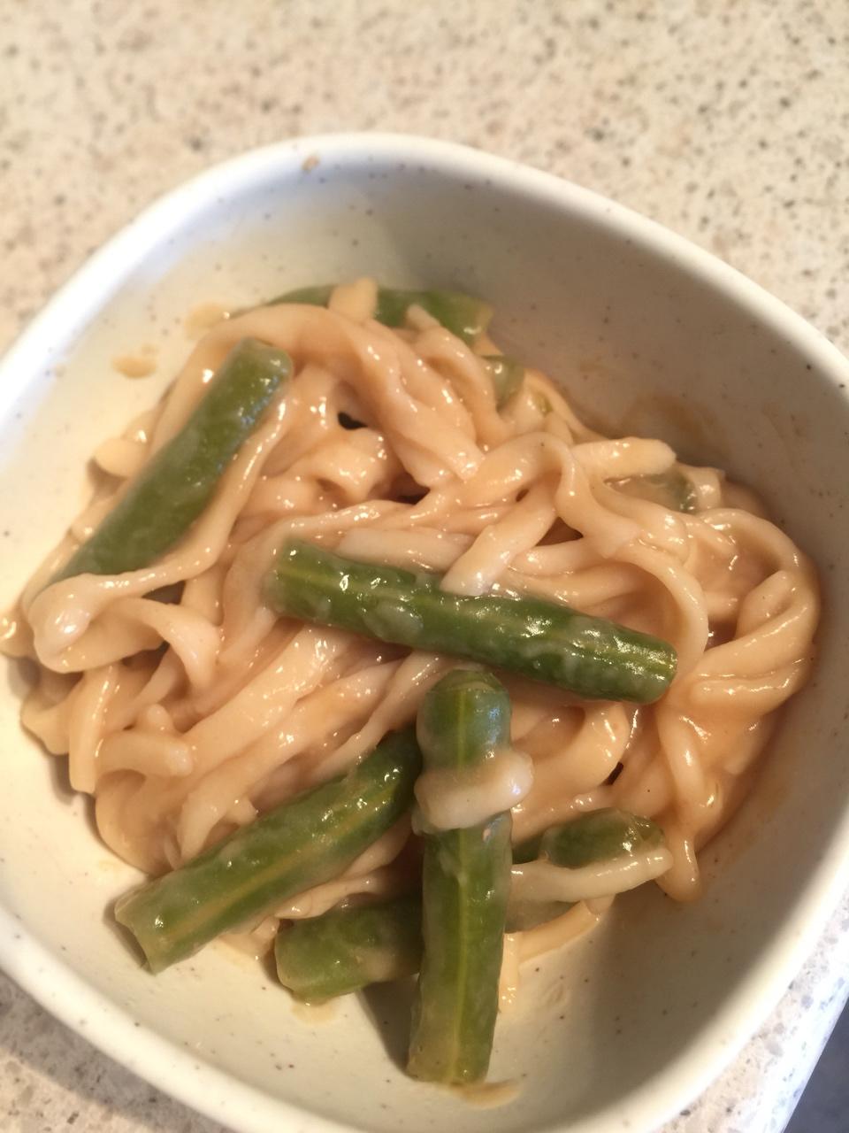 最适合夏天的一锅出--酱香豆角焖面