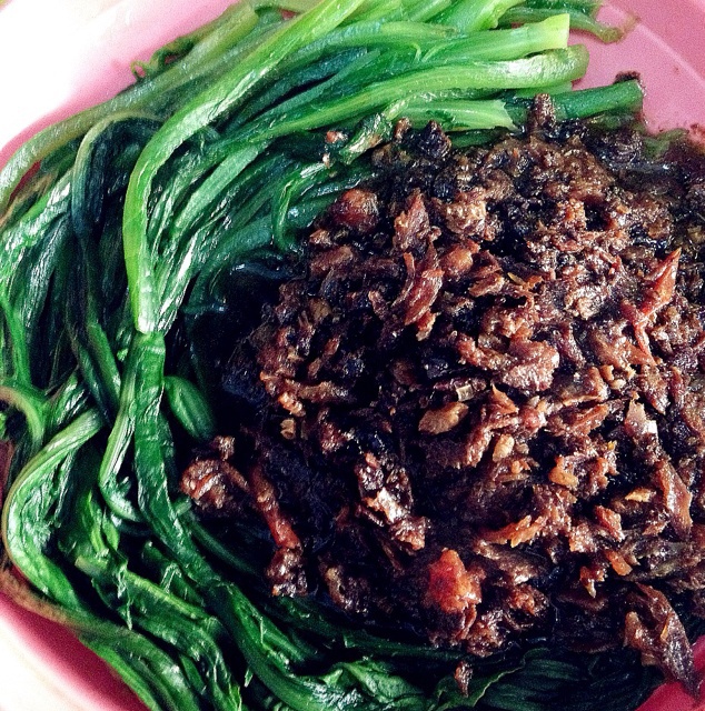 豆豉鱼炒油麦菜