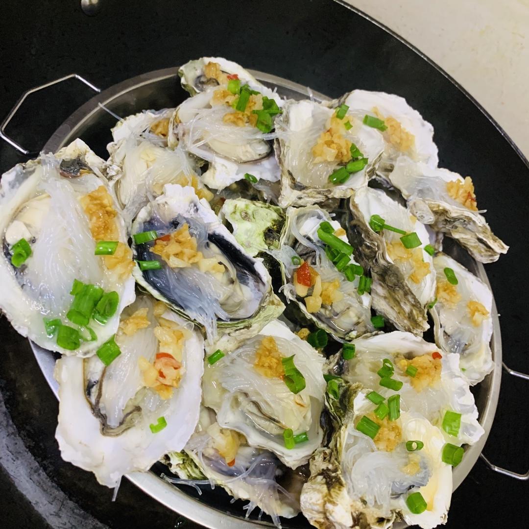 超简单的蒜蓉粉丝生蚝