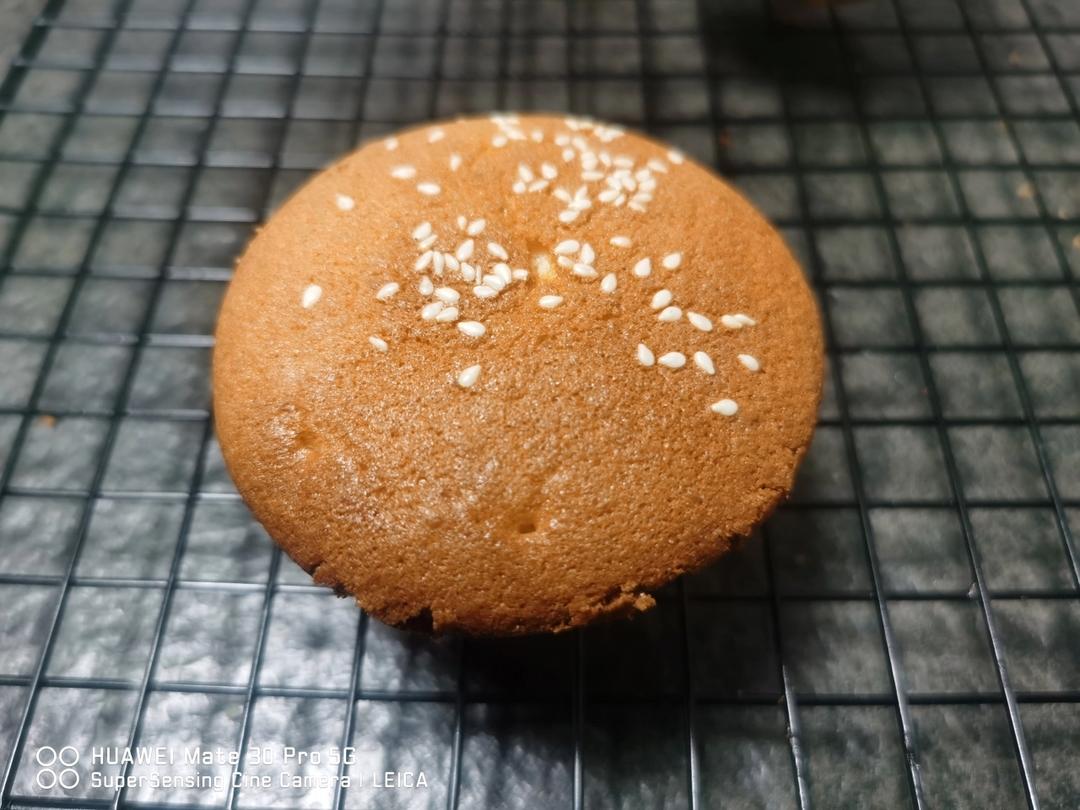 非常简单的老式蜂蜜蛋糕
