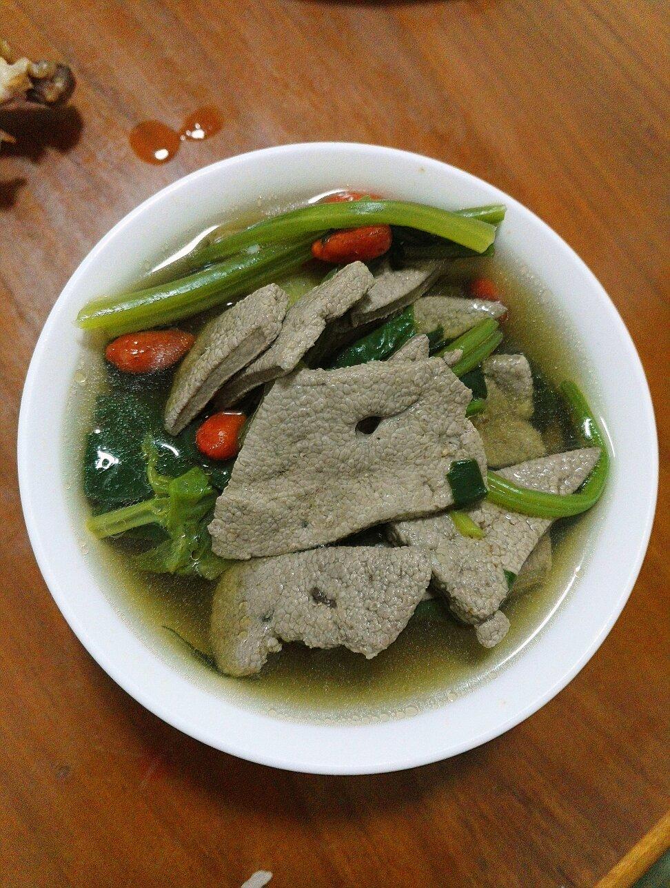 菠菜猪肝汤
