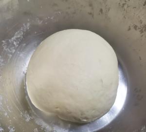 豆沙面包圈的做法 步骤2