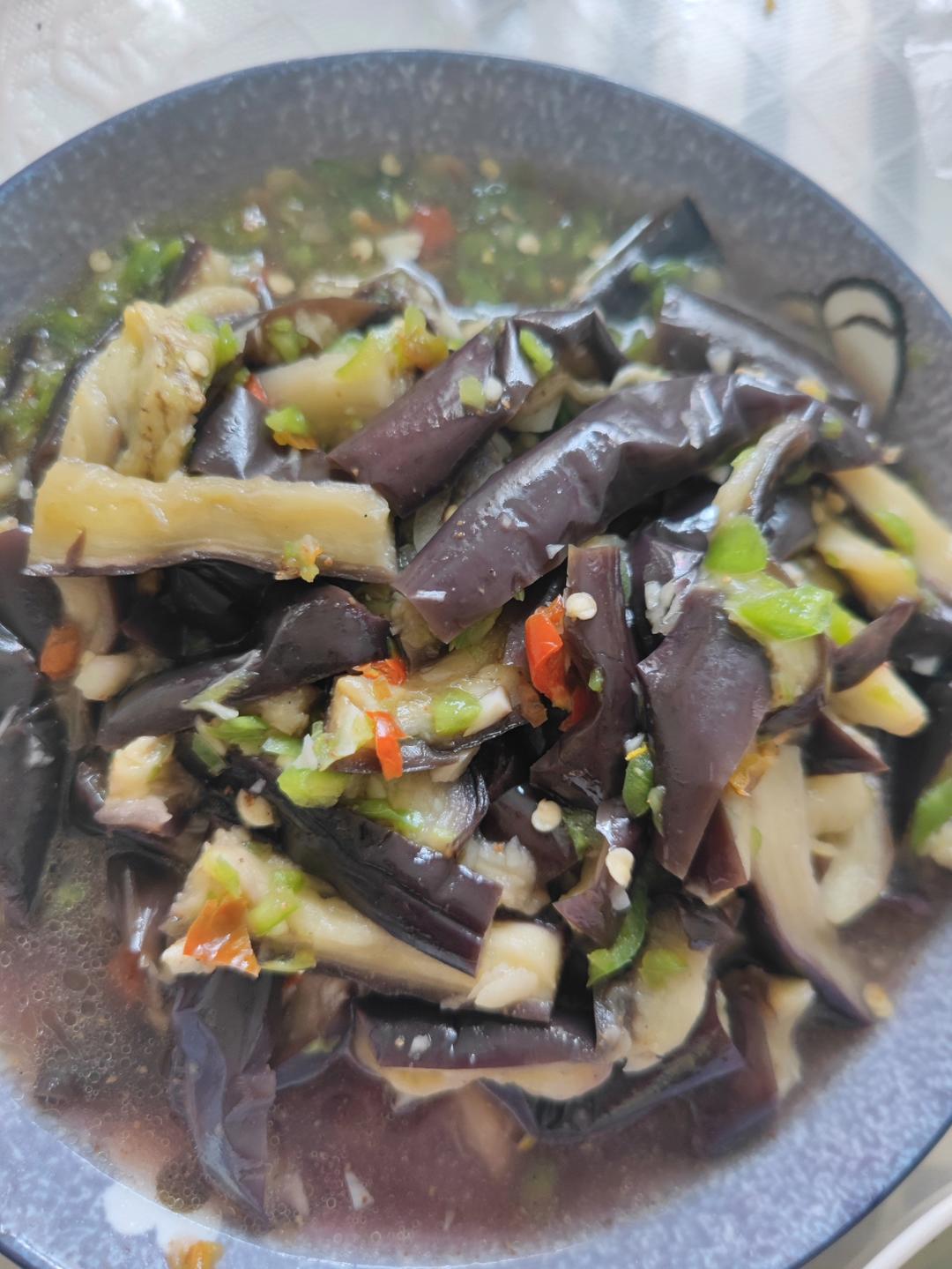 蒜泥茄子（蒸）
