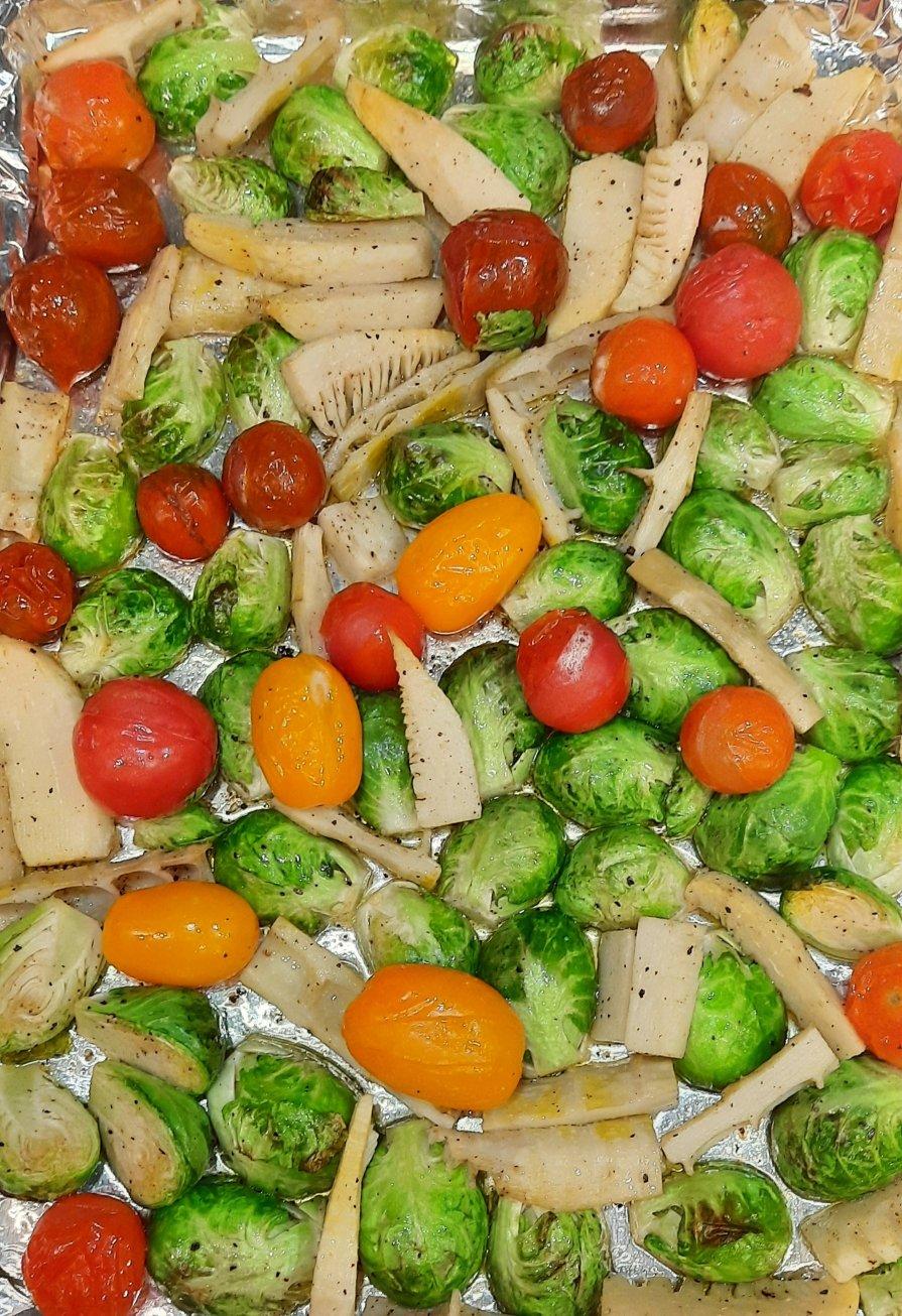 橄榄油烤孢子甘蓝玉米笋