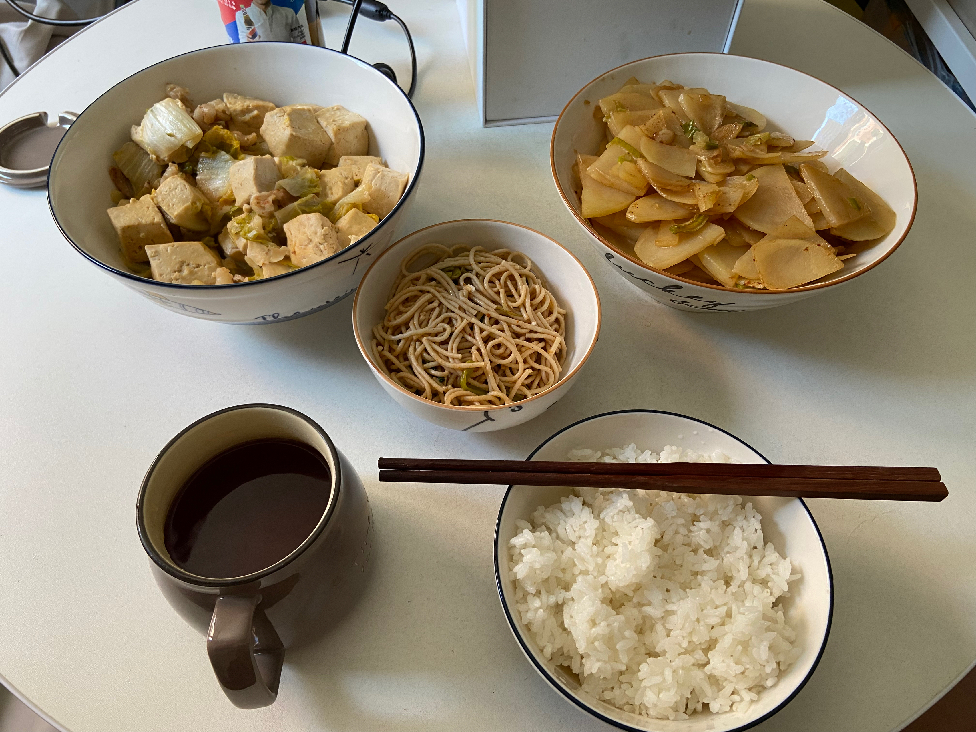 冬季最爱的家常菜！大白菜炖大豆腐或干豆腐