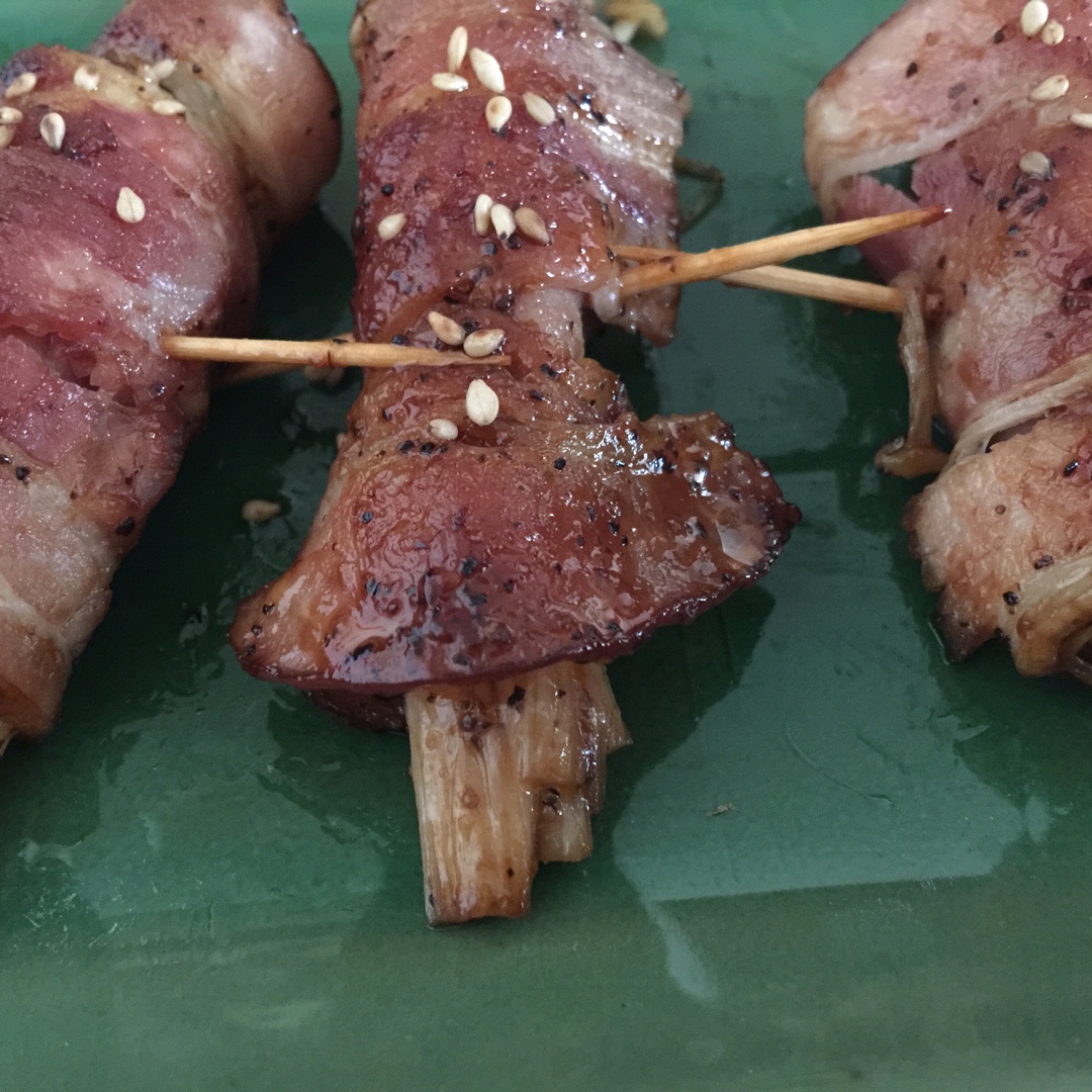 香煎培根金针菇卷