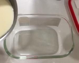 大白兔奶冻卷的做法 步骤6