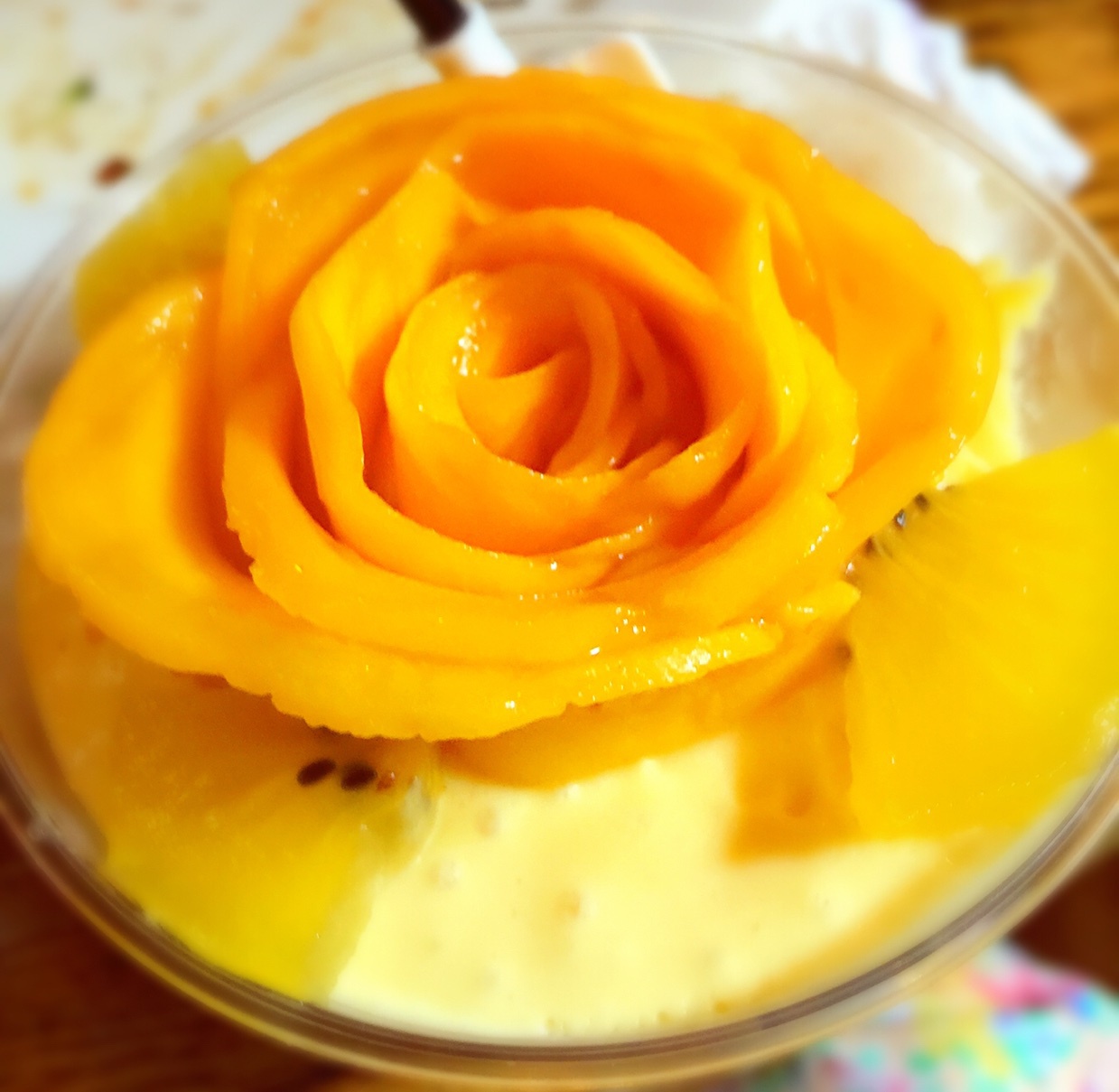 芒果慕斯杯