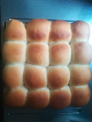好吃的拉丝蜂蜜面包、豆沙面包（面包机和面发面版本）的做法 步骤16