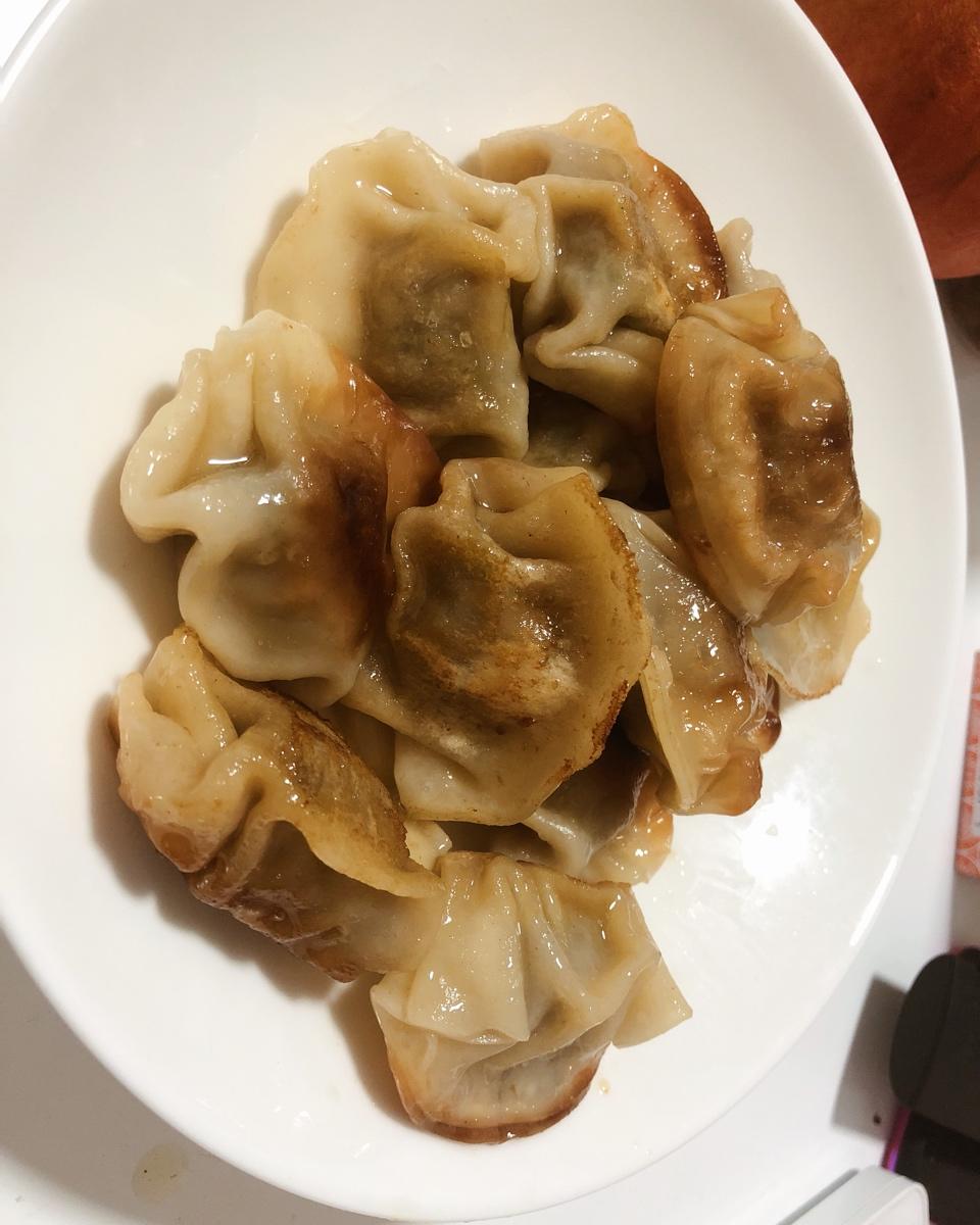 杨不困做的生煎速冻水饺