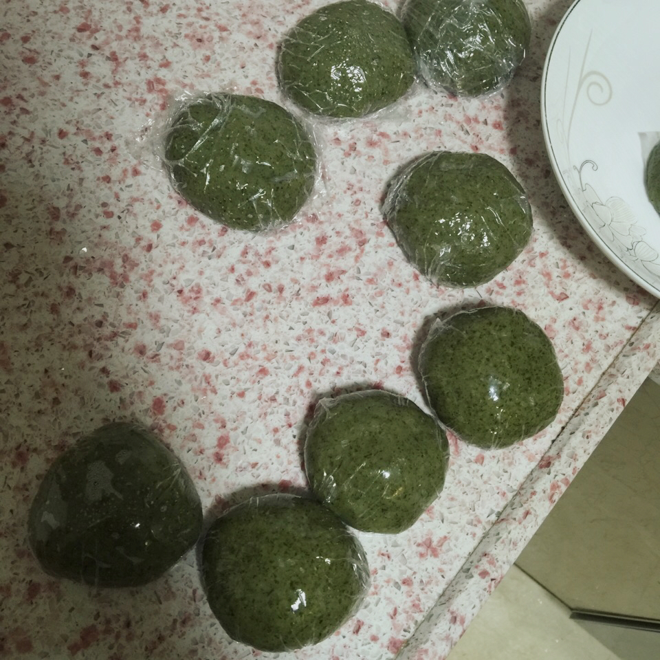 新晋网红【杏花楼 咸蛋黄肉松青团】