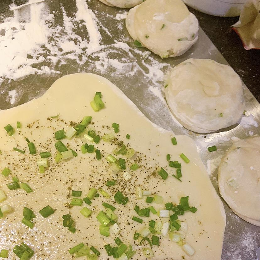 葱油饼（附外酥里嫩的技巧）