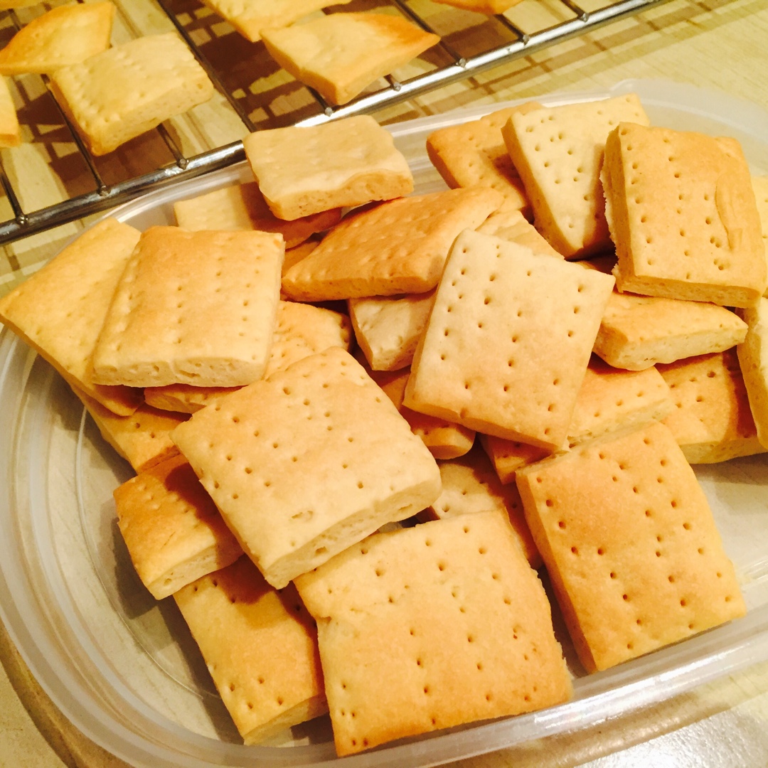 全麦苏打饼干