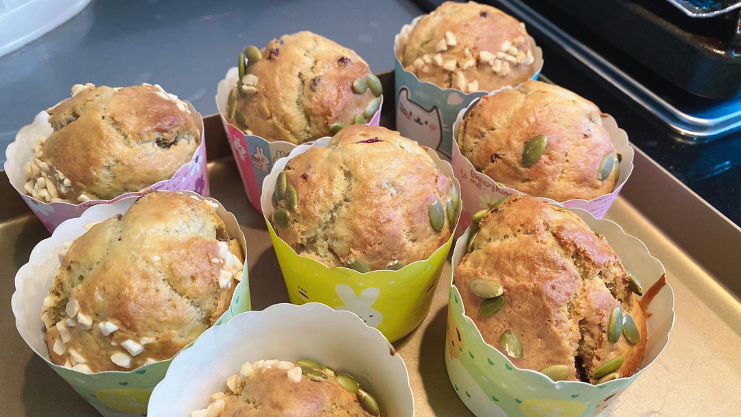 玛芬纸杯蛋糕 搅拌几下就做好了