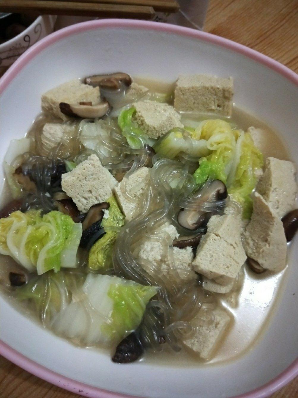 冻豆腐白菜汤