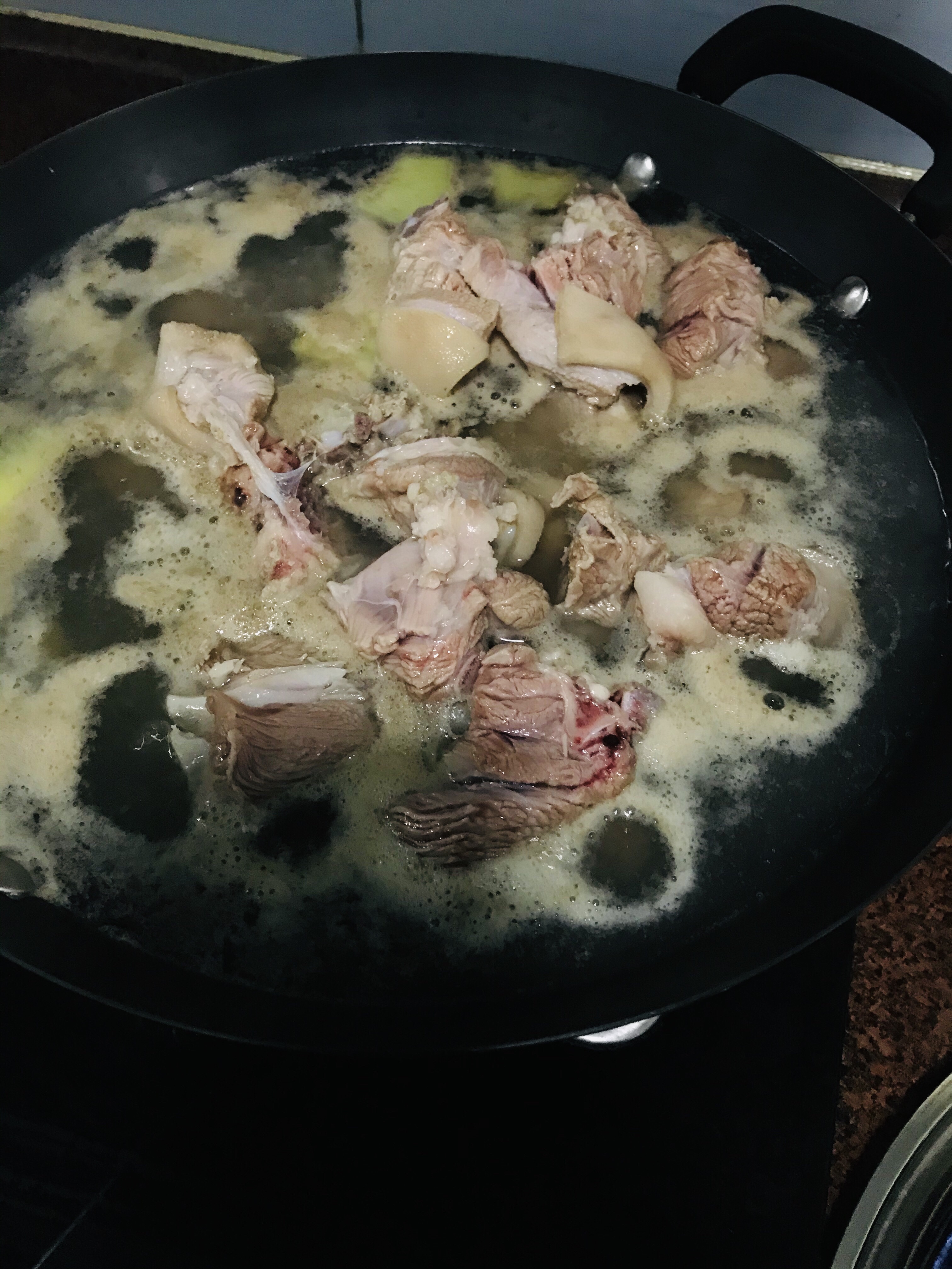 广式焖羊肉，羊肉煲的做法 步骤4