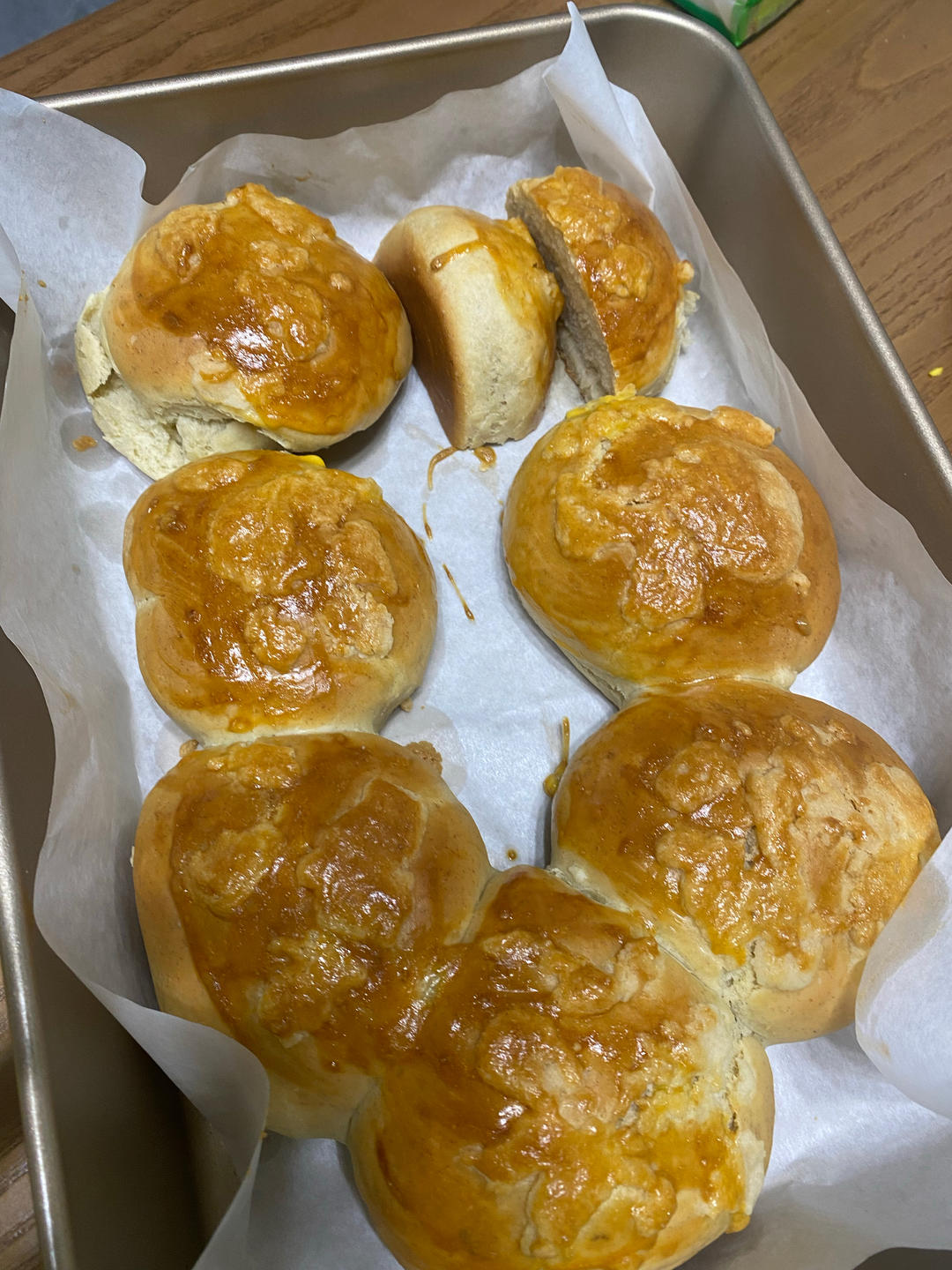 香甜松软的香蕉餐包