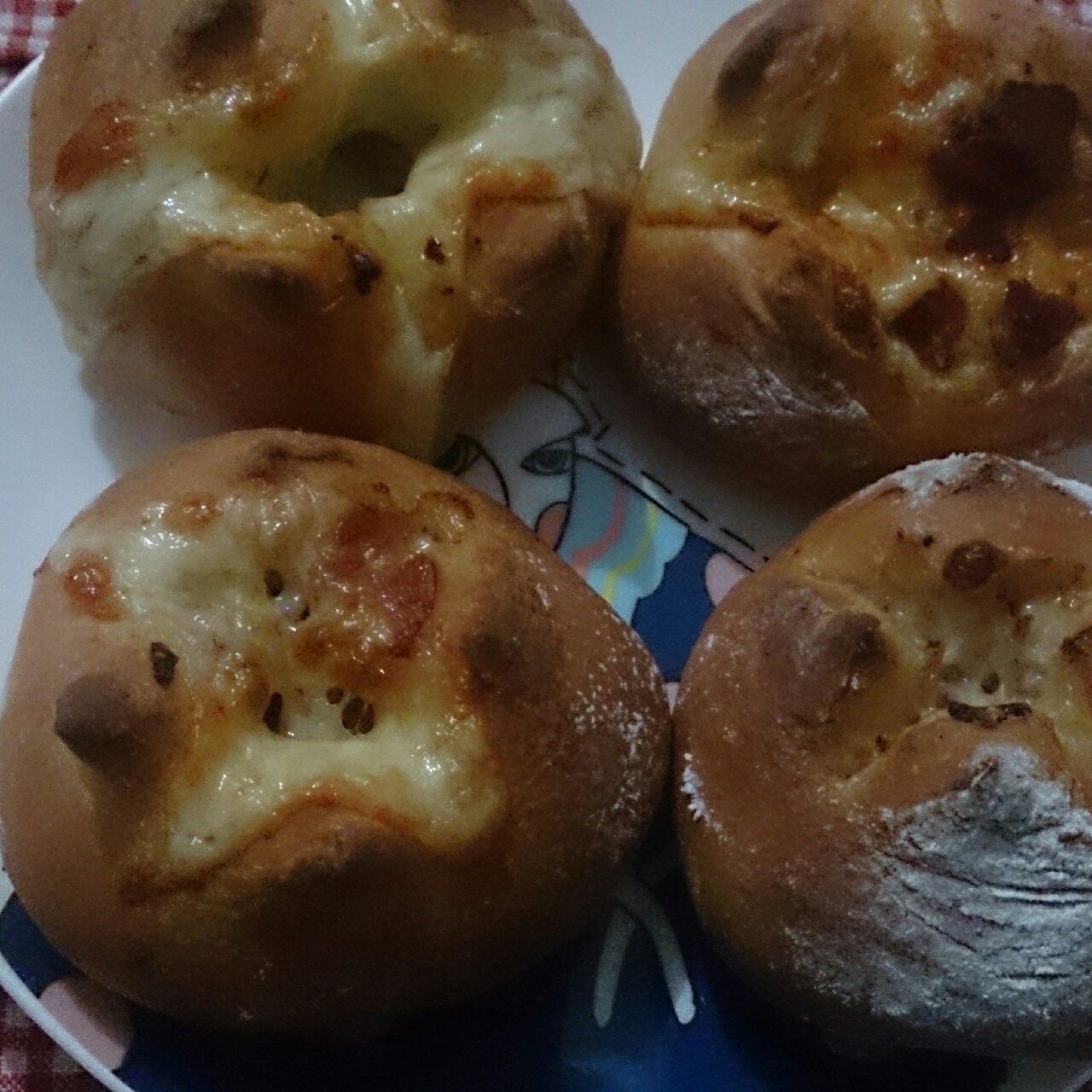 全麦芝士熔岩面包