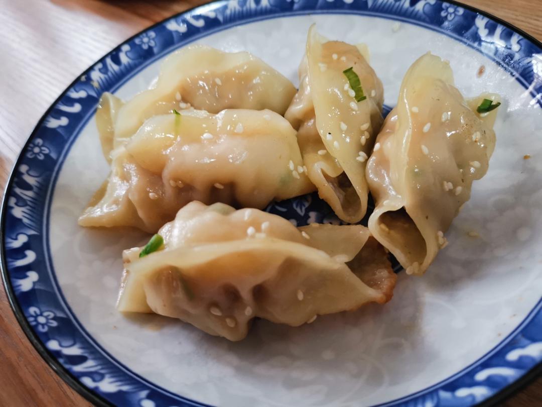 酥脆鲜虾锅贴