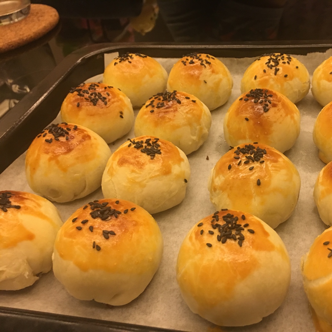 蛋黄酥