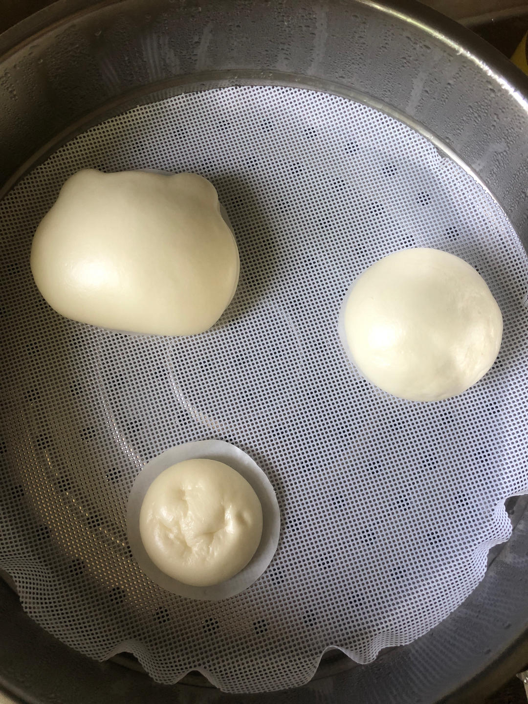 这锅馒头怎么了？