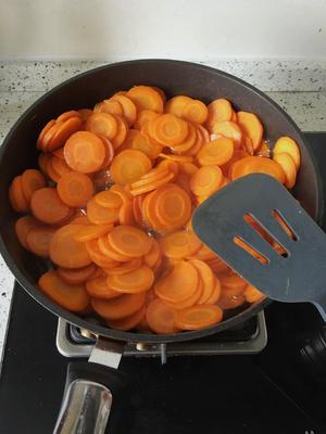 胡萝卜干（无烤箱版）的做法 步骤2