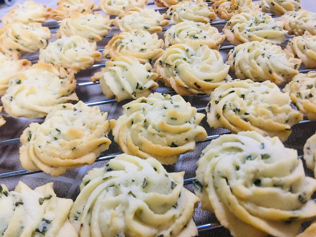 葱香曲奇——酥脆的咸味饼干