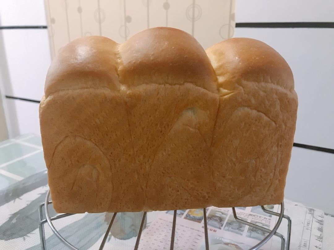 淡奶油老式吐司