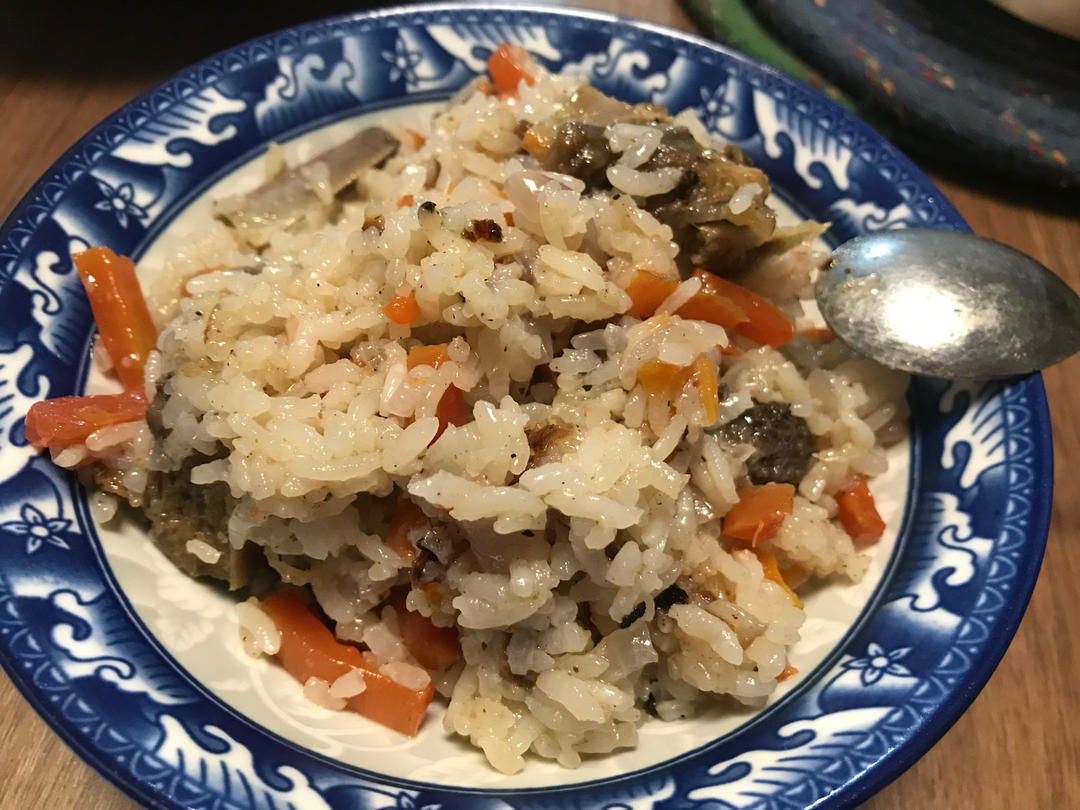 新疆羊排抓饭（出锅后米粒分明的秘密）