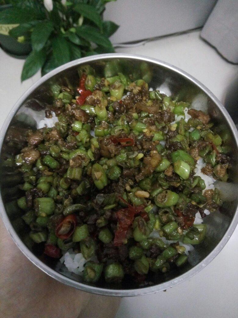 肉沫豆角下饭菜