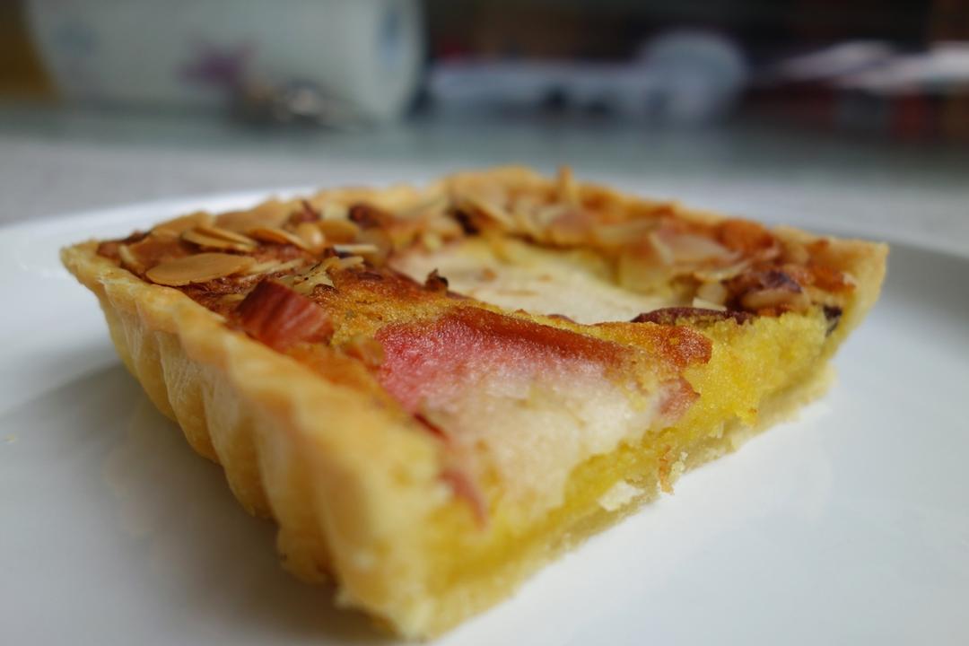 布鲁耶尔洋梨塔