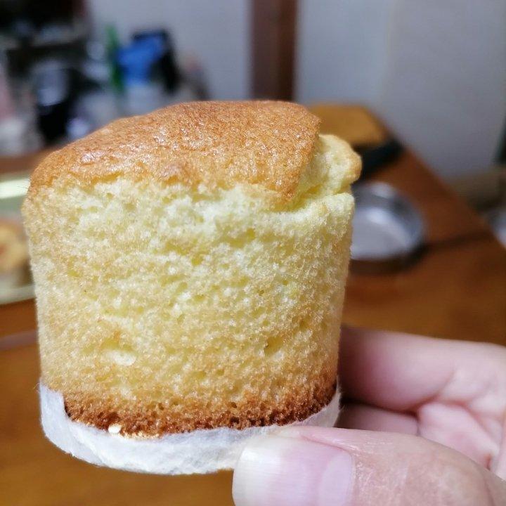 纸杯蛋糕(小熊烤箱版，手动打发蛋白)