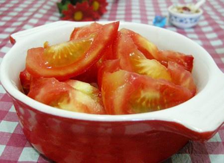 白糖拌西红柿的做法