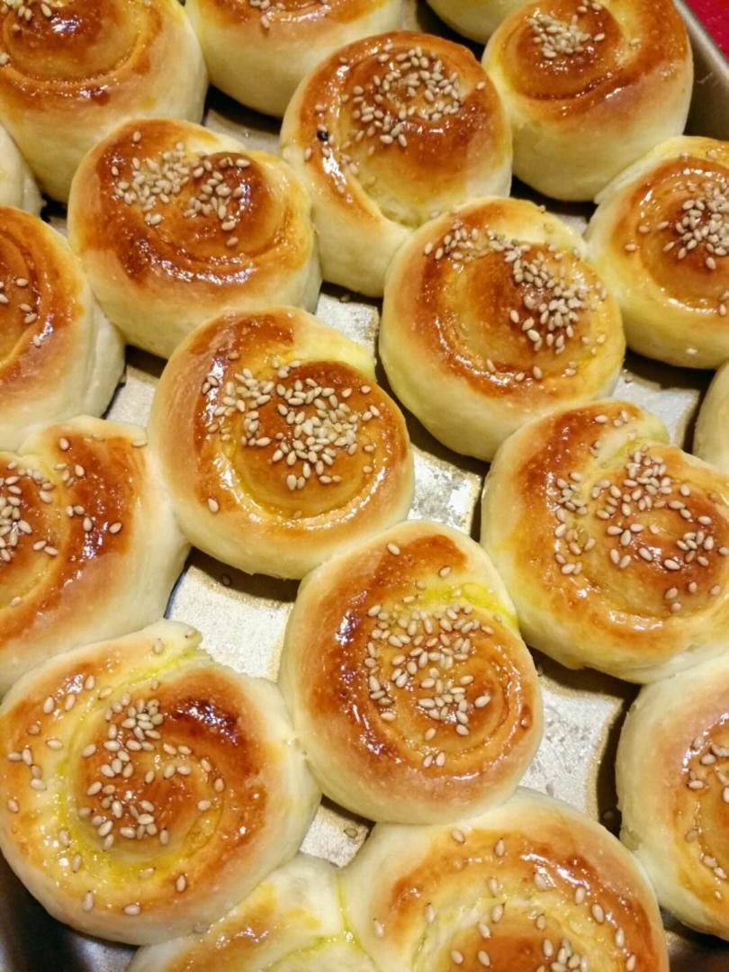 脆底蜂蜜小面包