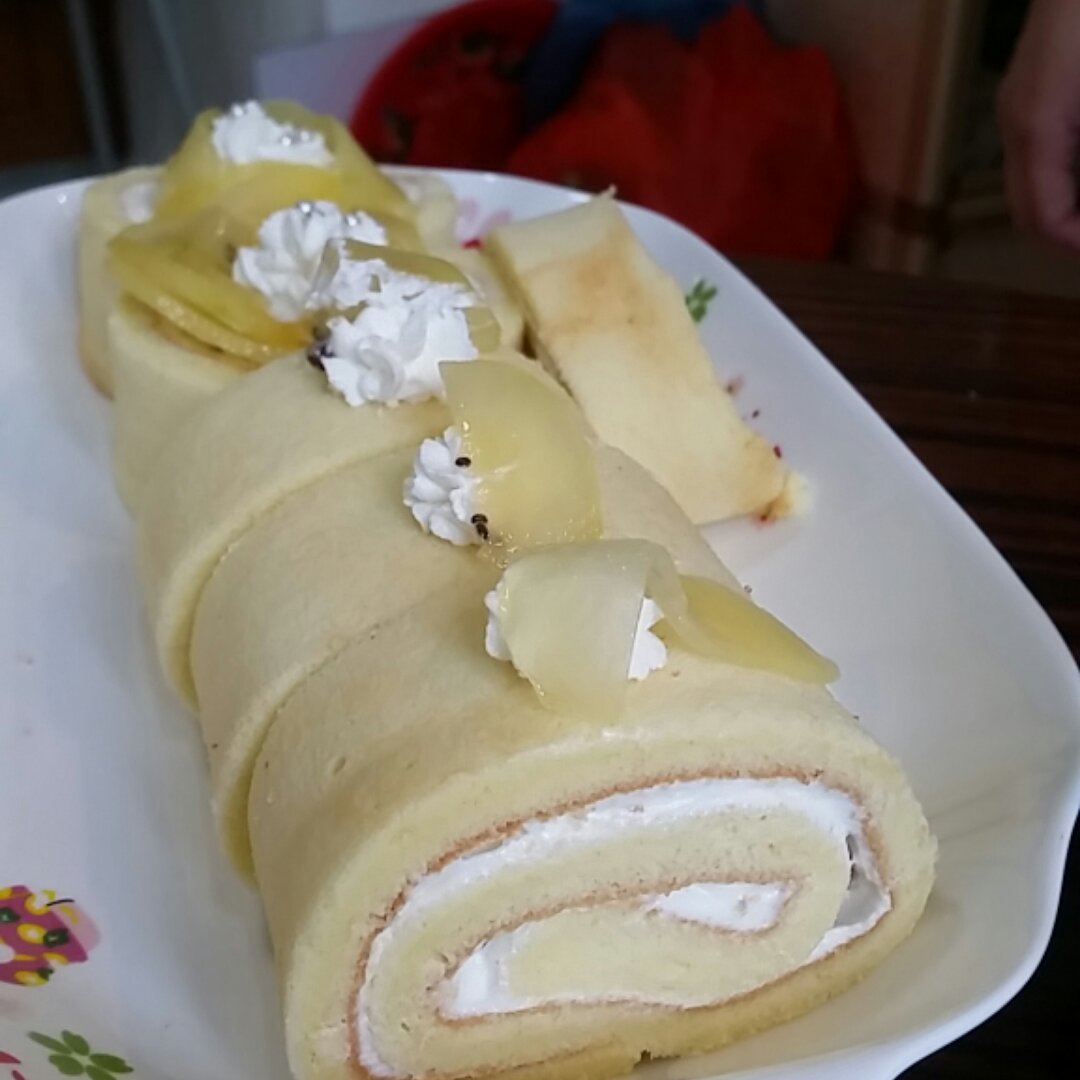 《Tinrry下午茶》教你做基础原味蛋糕卷