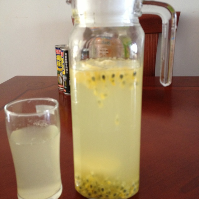 百香果柠檬茶