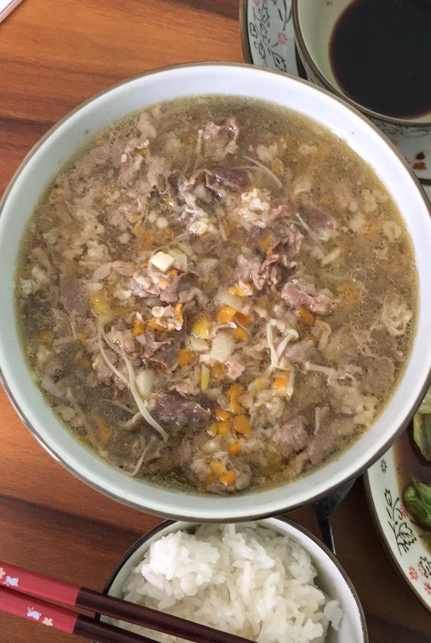 酸汤肥牛