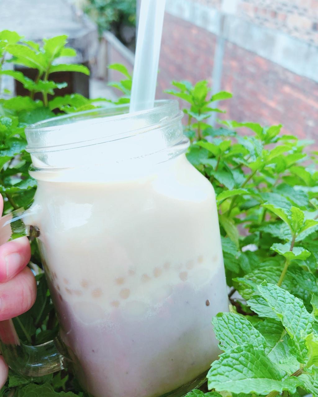 鲜芋奶茶【曼食快语】
