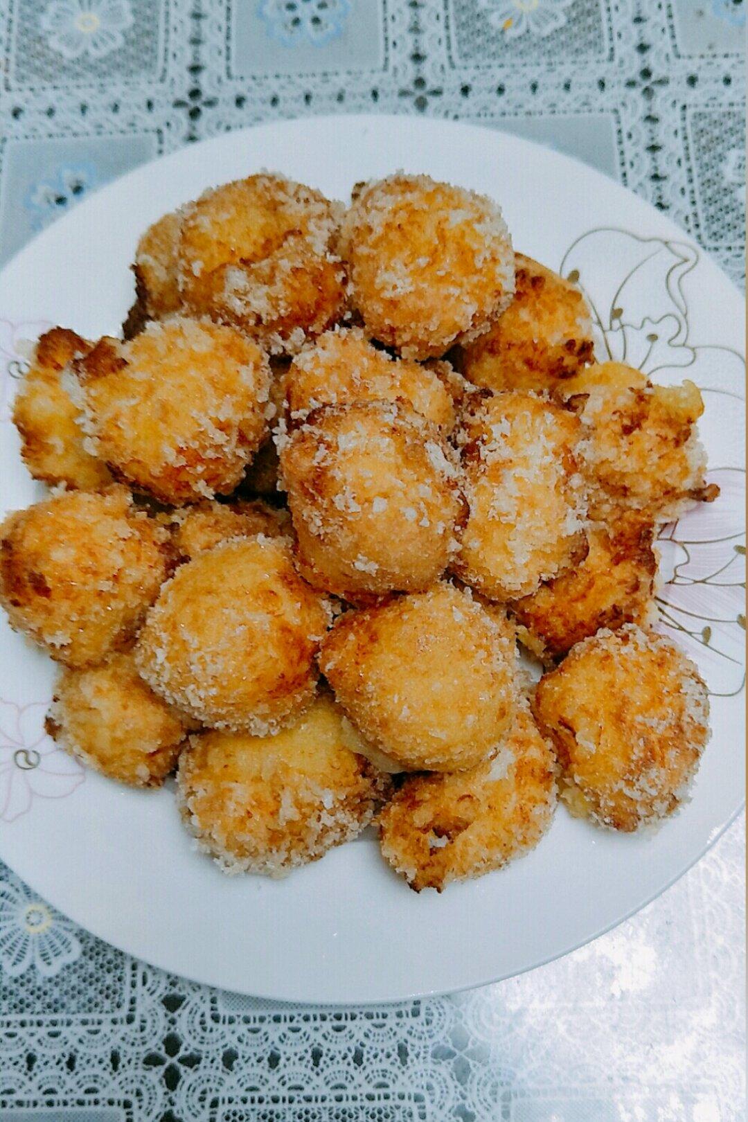 明明做的炸土豆丸子