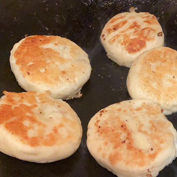 一口酥脆超简单香菇青椒牛肉煎饼