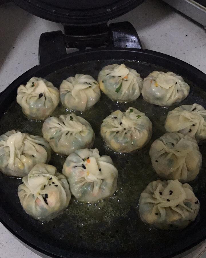 饺子皮水煎包