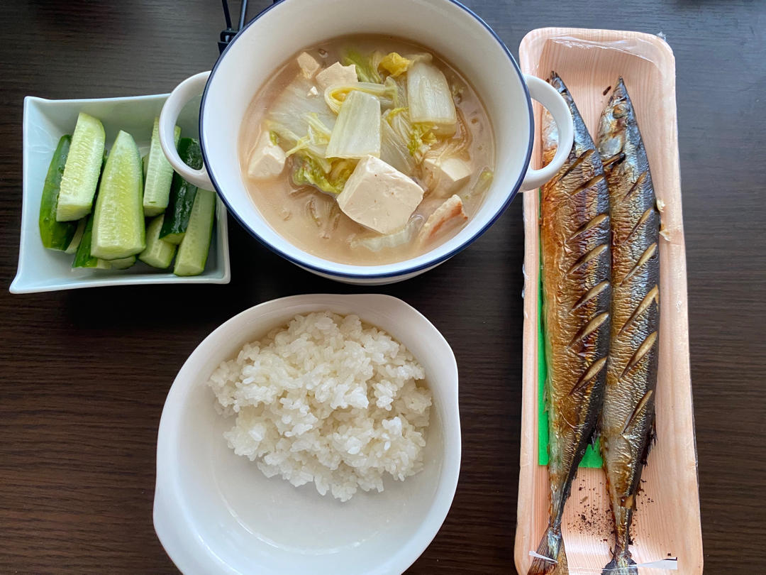 家常白菜炖粉条加豆腐泡