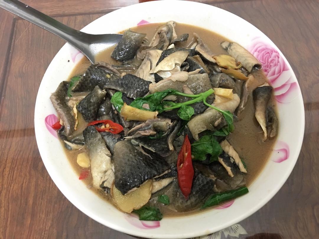 紅燒虱目魚皮