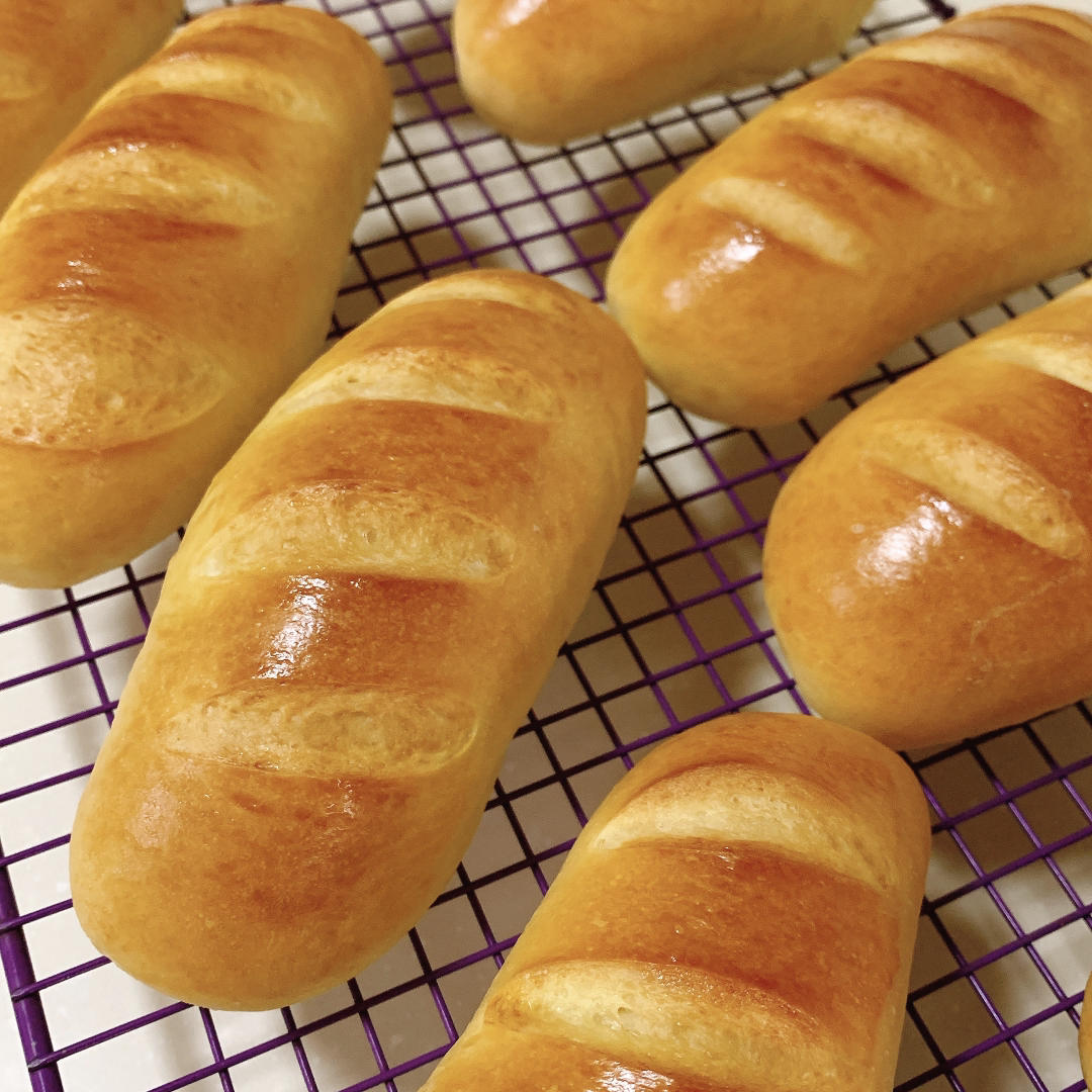 百香果may做的经典半硬质面包 维也纳面包