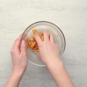 低脂鸡丝翡翠白玉汤的做法 步骤2
