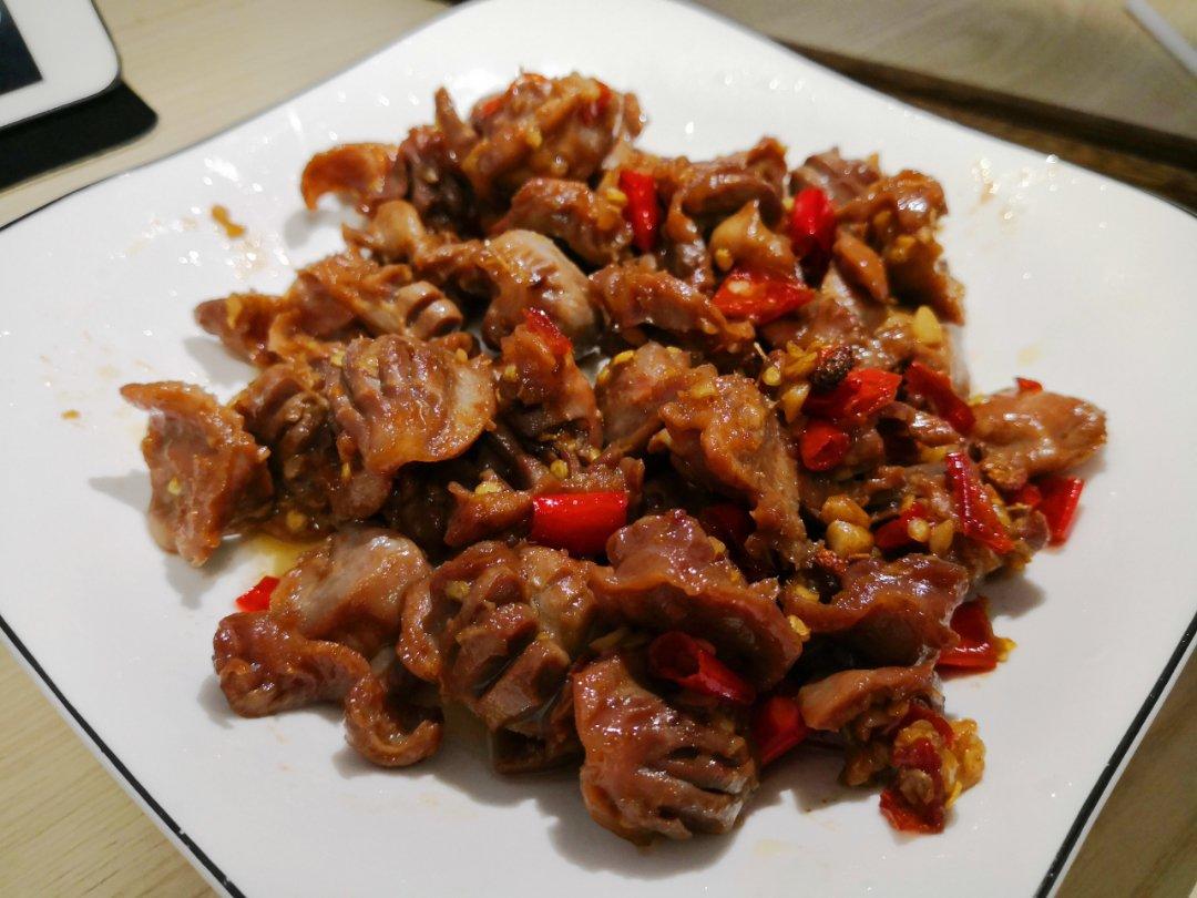 小米椒爆鸡胗