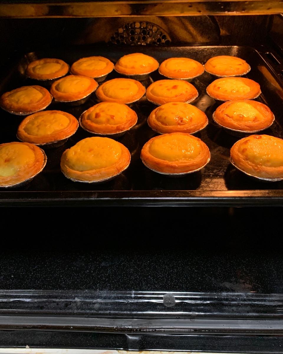 超完美味道超正的蛋挞配方，比KFC的还要嫩还要香~做过最好吃的蛋挞配方