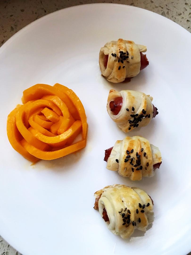 手抓饼热狗