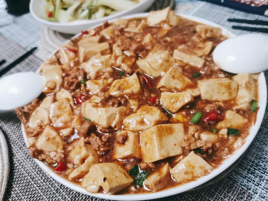 家常红烧肉末豆腐
