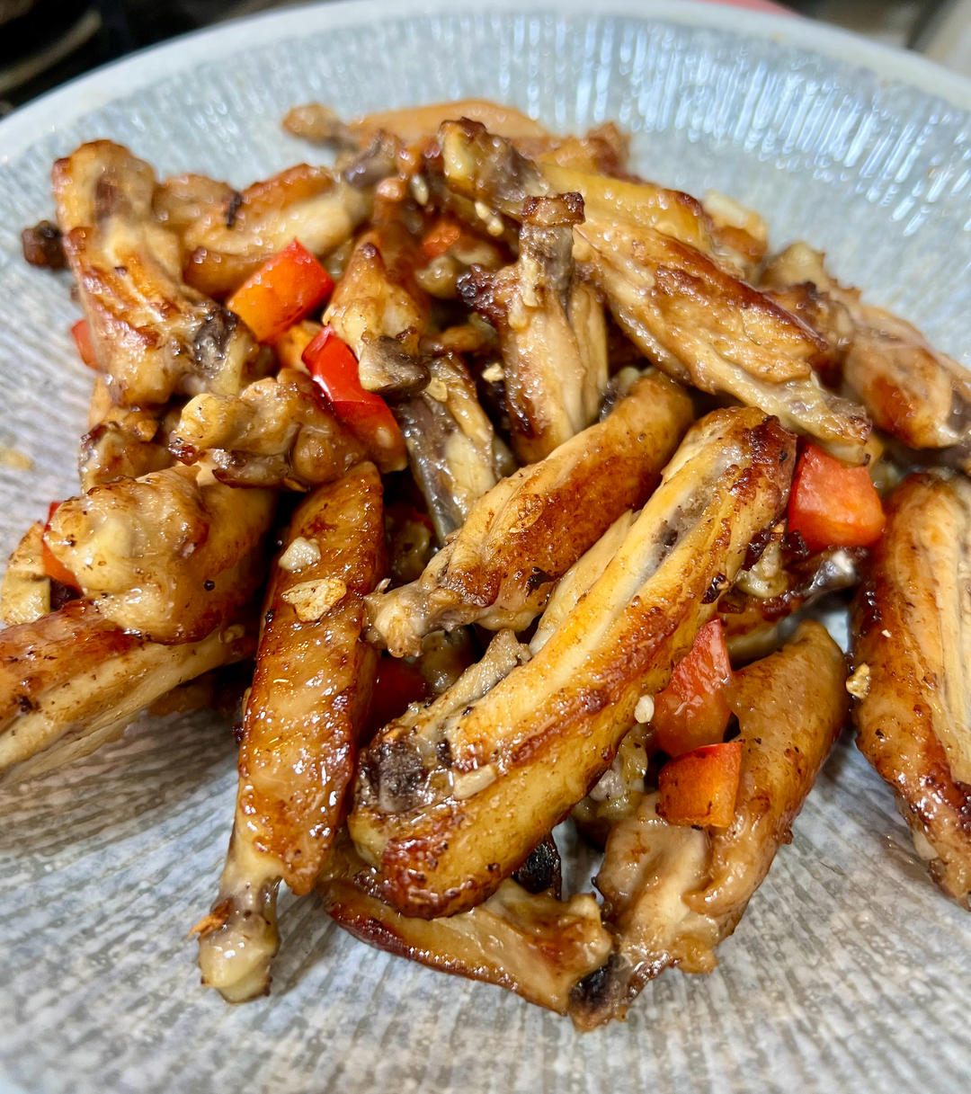 蒜香鸡翅，这才是鸡翅最好吃的做法